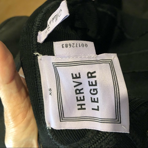 Amazing ⚡️ black & gold foil Herve Leger - Picture 4 of 5